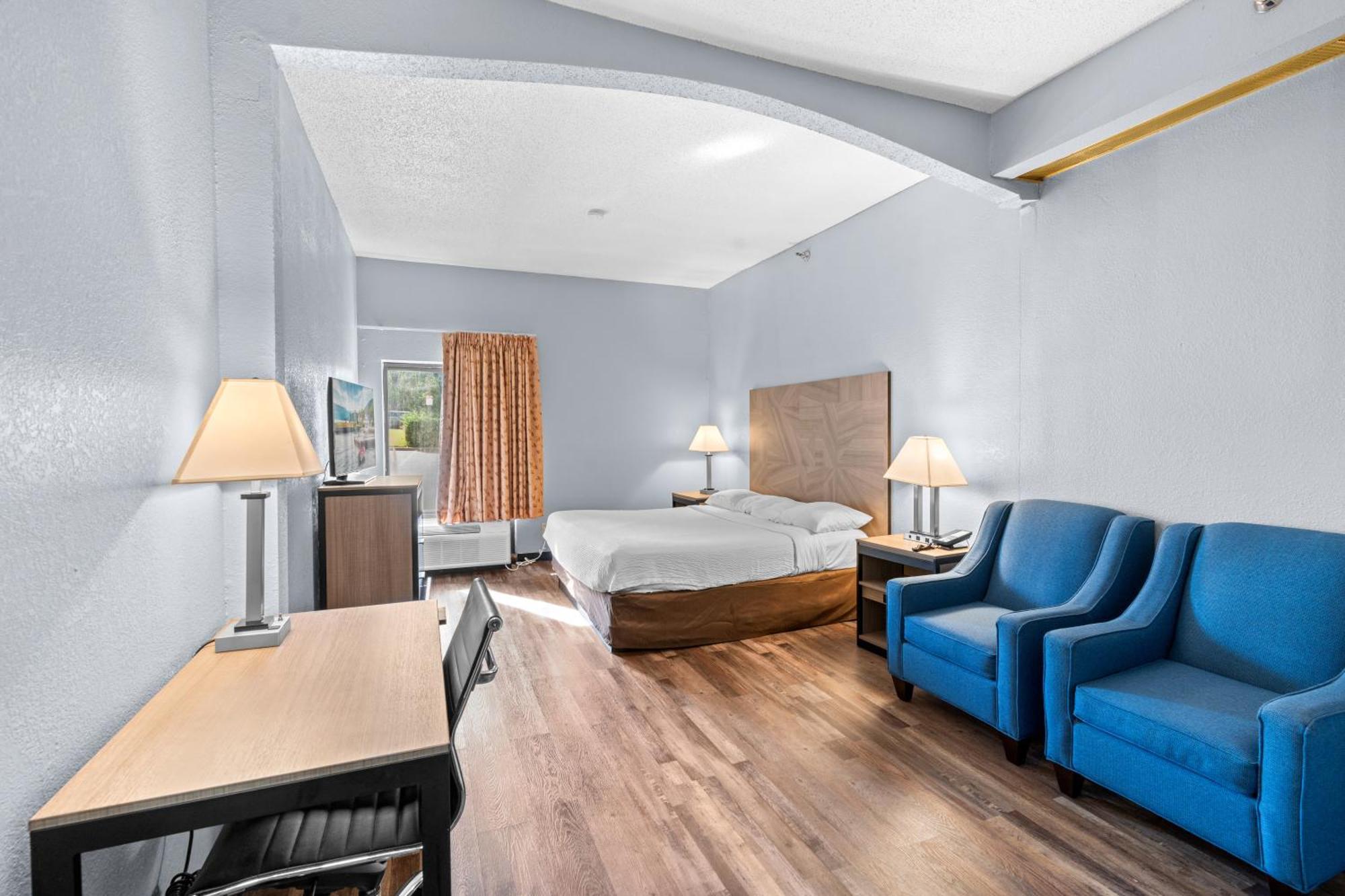 Hotel Baymont By Wyndham Lawrence Esterno foto